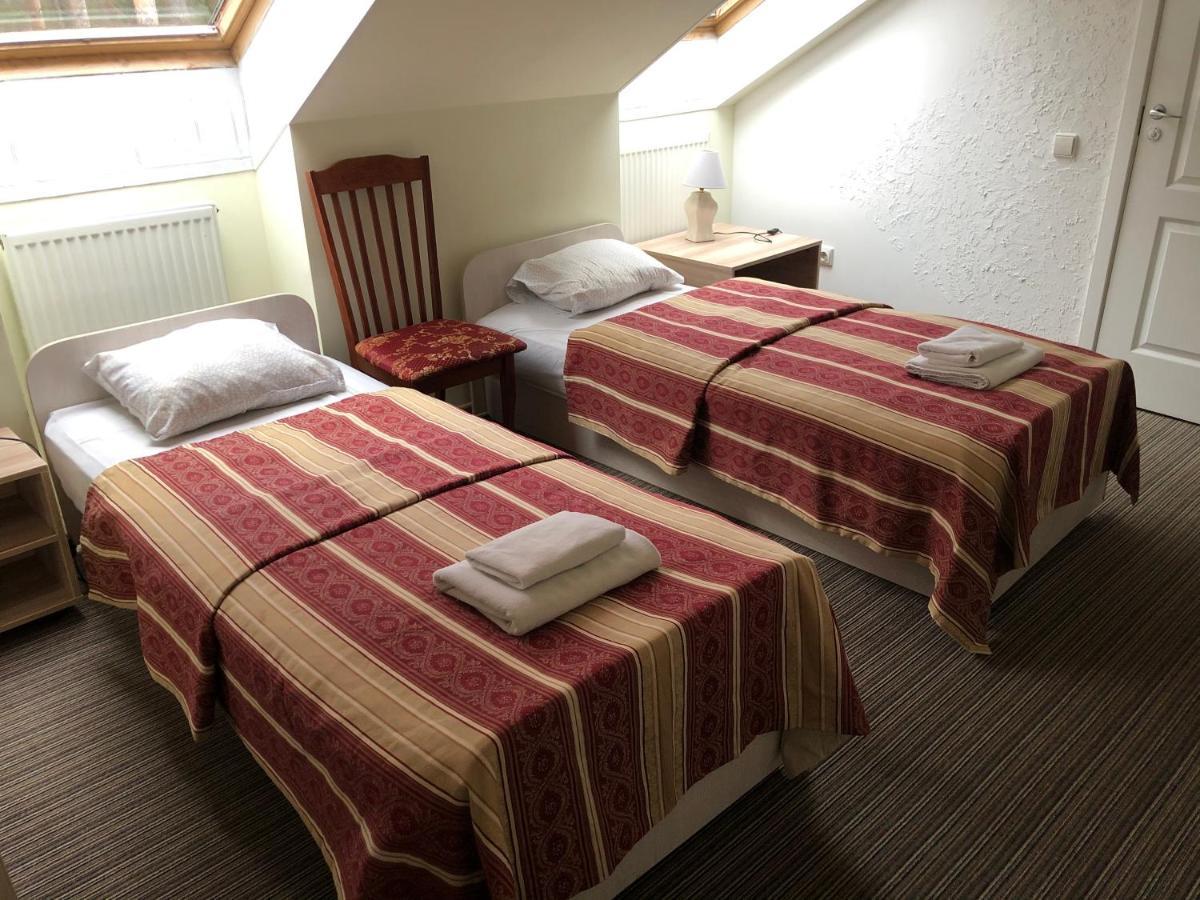 Idile Bed & Breakfast - Visaginas Exteriör bild